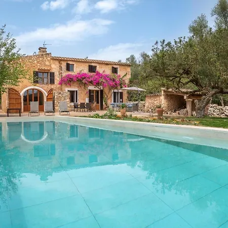 Holiday home Mit Privatpool Fuer 6 Personen Ca 300 Qm In Son Negre, Mallorca Suedostkueste Von Mallorca *
